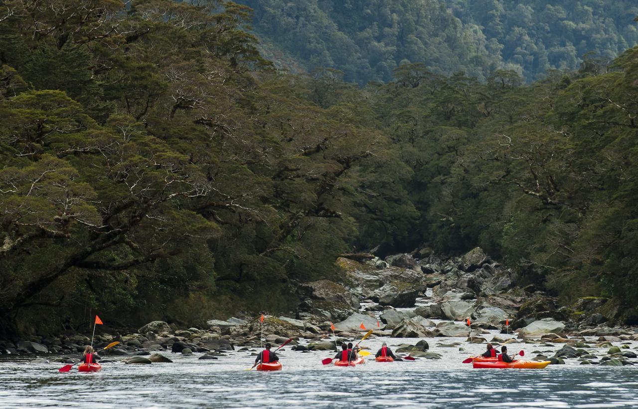 Bella Vista Motel Te Anau Eksteriør billede