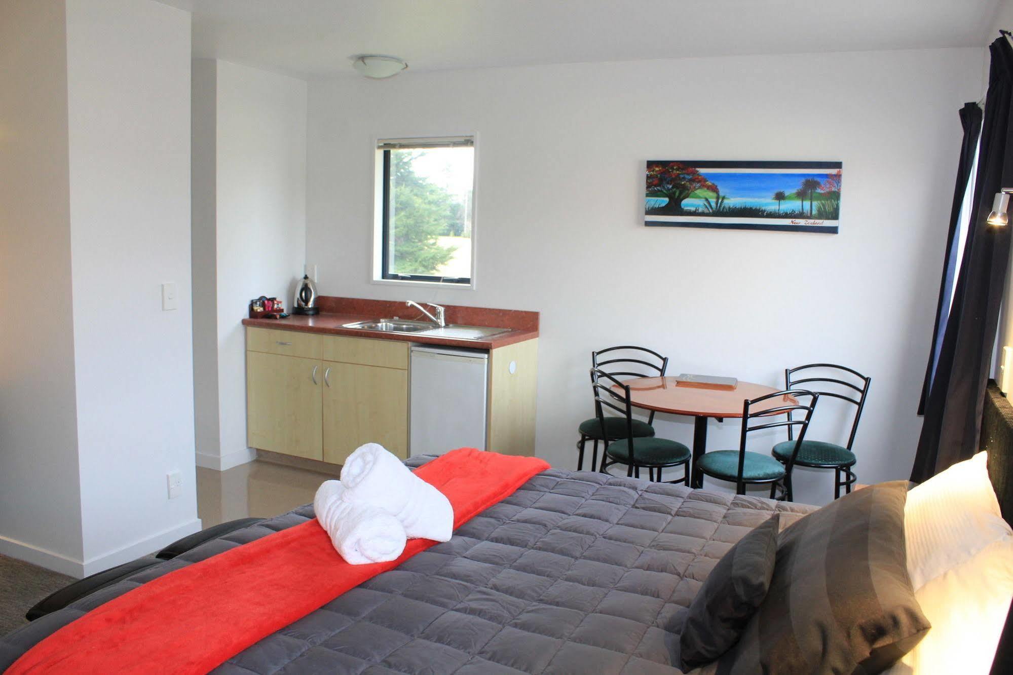 Bella Vista Motel Te Anau Eksteriør billede