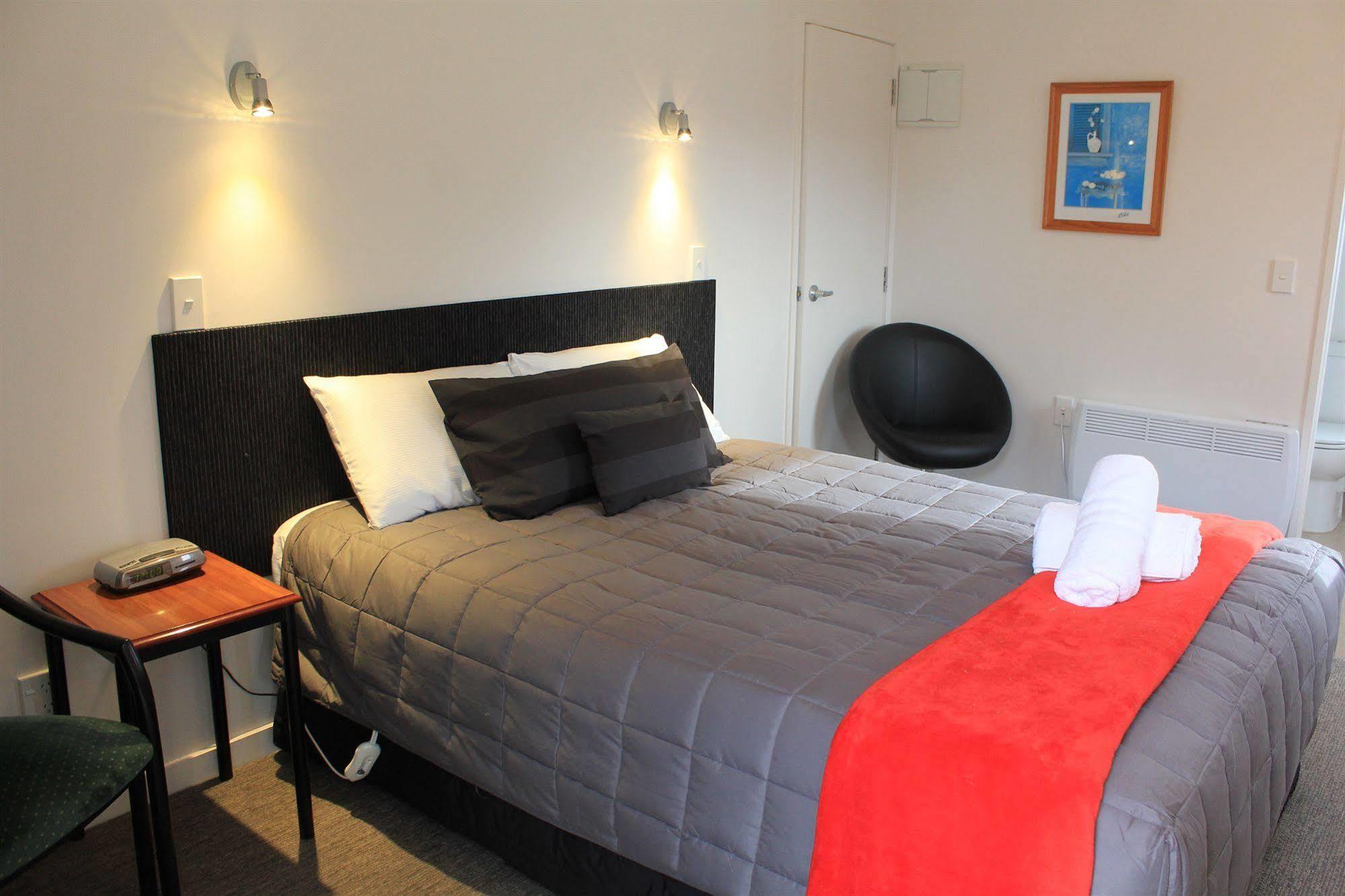 Bella Vista Motel Te Anau Eksteriør billede