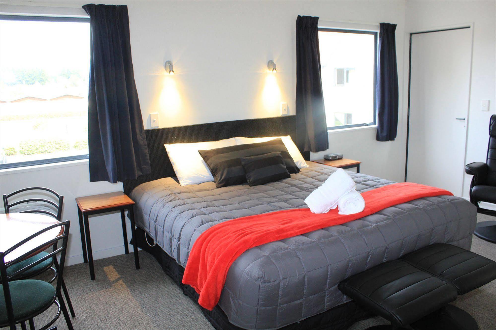 Bella Vista Motel Te Anau Eksteriør billede